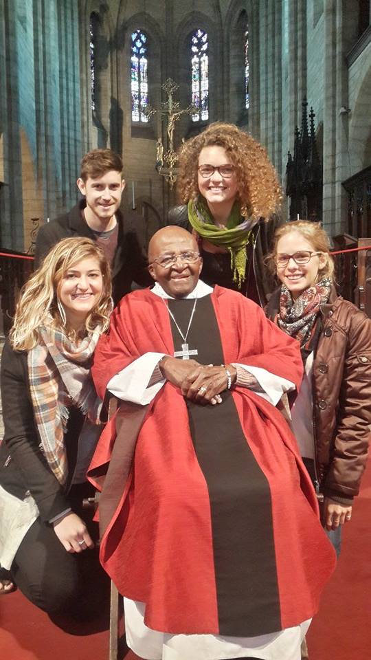 Op hoop van zegen: ontmoeting met icoon van Zuid-Afrika Desmond Tutu
